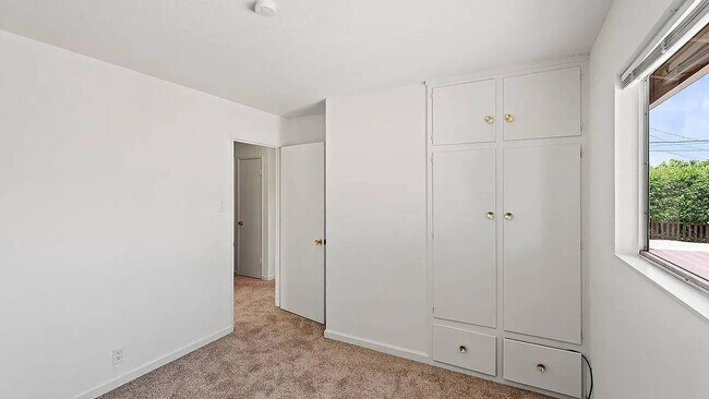 Building Photo - 5515 Pennsylvania Blvd