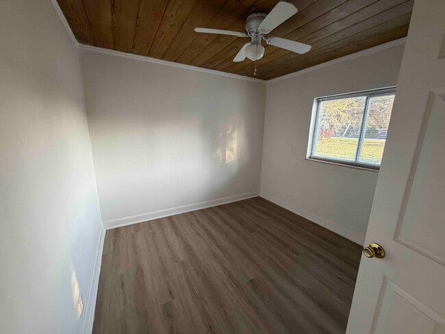 Building Photo - 2707 Richard Rd