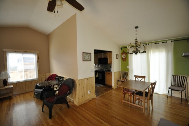 Building Photo - 7287 S Long Springs Butte