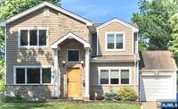 Building Photo - 81 Hazelton Terrace