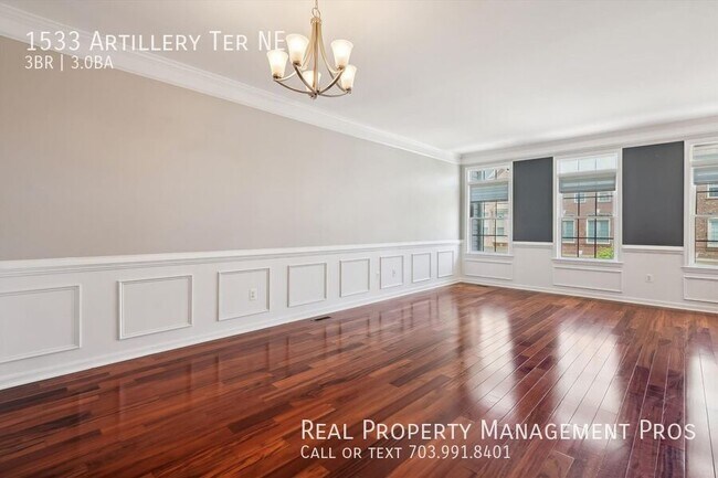 Building Photo - 1533 Artillery Terrace NE