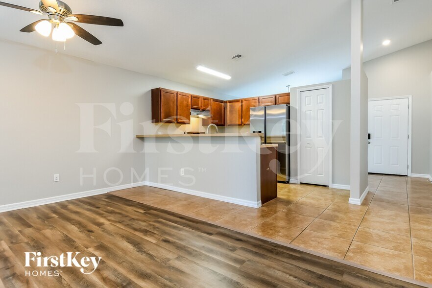 Building Photo - 3609 Grubbs St