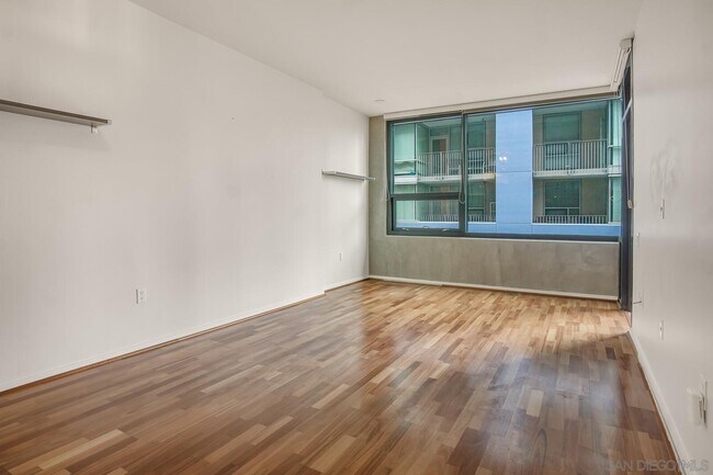 Building Photo - 350 Eleventh Ave