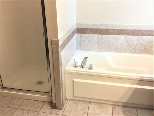 Building Photo - 994 Haywood Dr