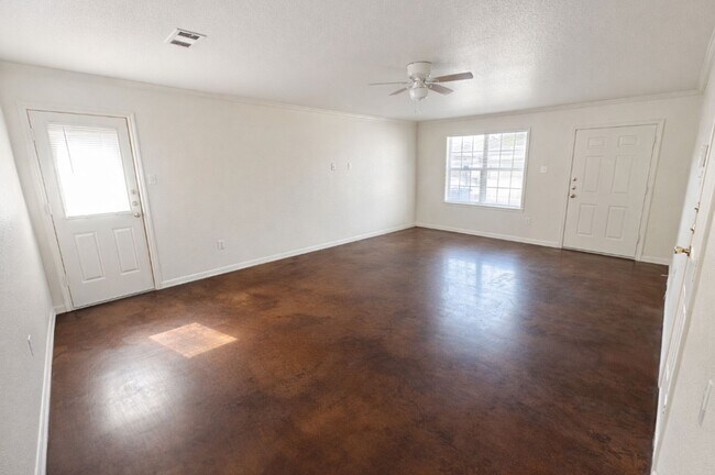 Building Photo - 3112 Baldwin Loop