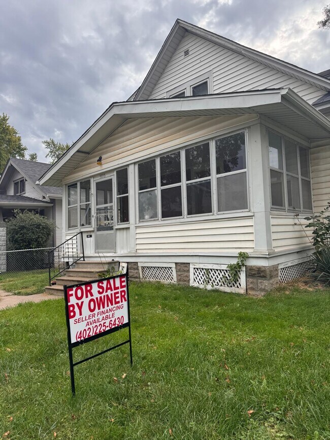 Building Photo - 3035 Avenue B