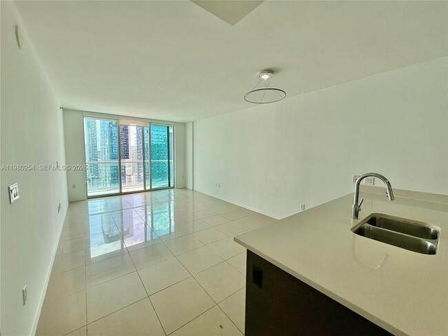 Building Photo - 55 SE 6th St