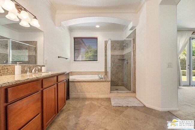 Building Photo - 78150 Calico Glen Dr