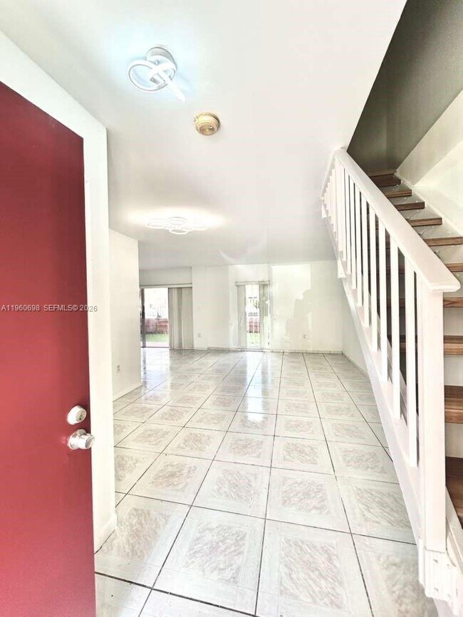 Building Photo - 8775 Park Blvd