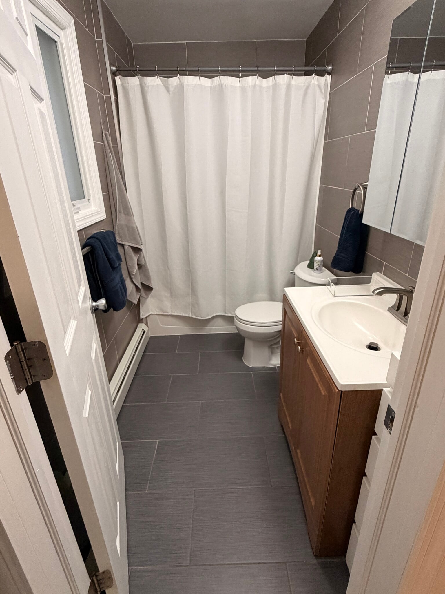 Building Photo - 37 Sayre St