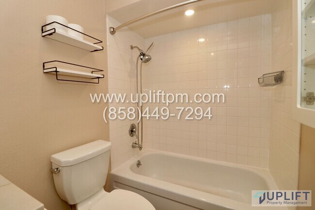 Building Photo - Beautiful 1BR/1BA Condo for Rent in Ocean ...