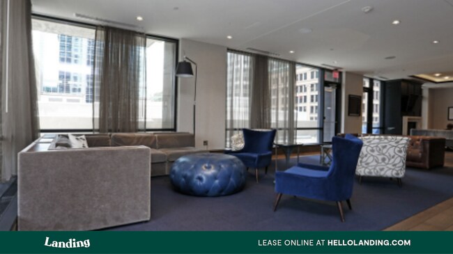 Building Photo - 465 Nicollet Mall