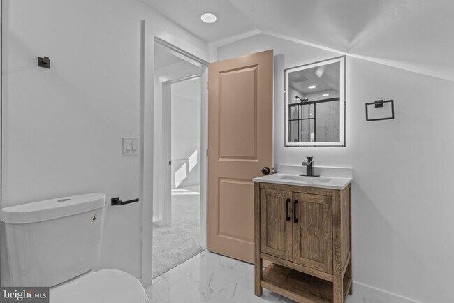 Building Photo - 139 Ivy Hill Rd