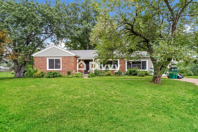 Building Photo - 5 Monacella Ct