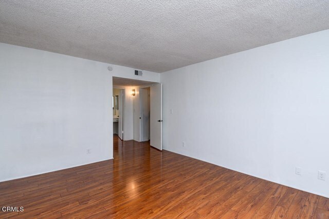 Building Photo - 930 N Louise St