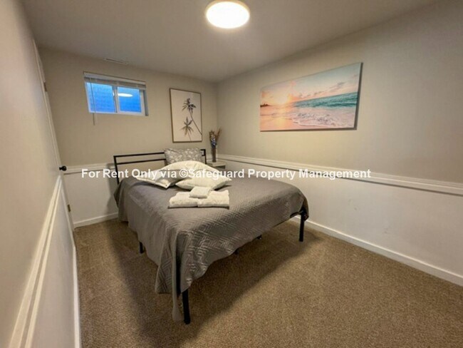 Building Photo - Spacious West Jordan Home on Large Corner Lot
