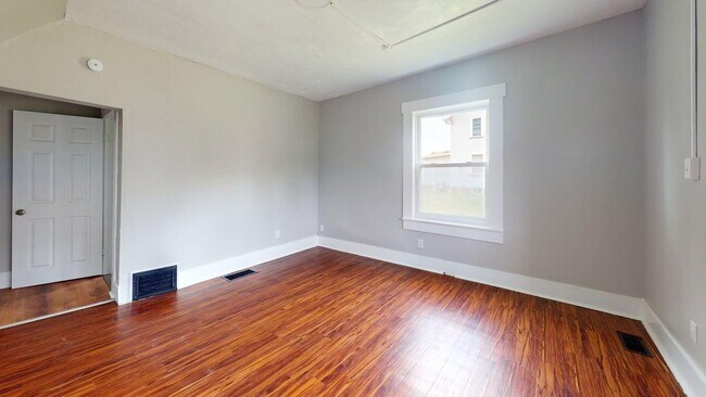 Building Photo - Charming 3-Bedroom Home in Canton, OH