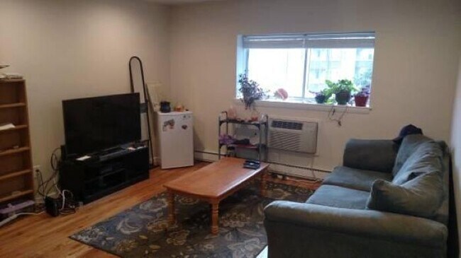 Building Photo - 15 Euston Rd