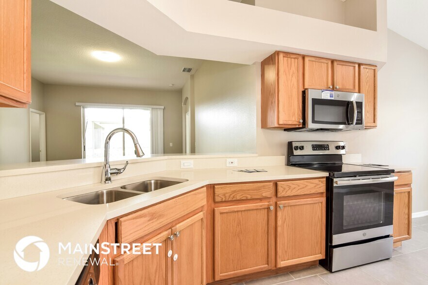 Building Photo - 11721 S Stone Ln