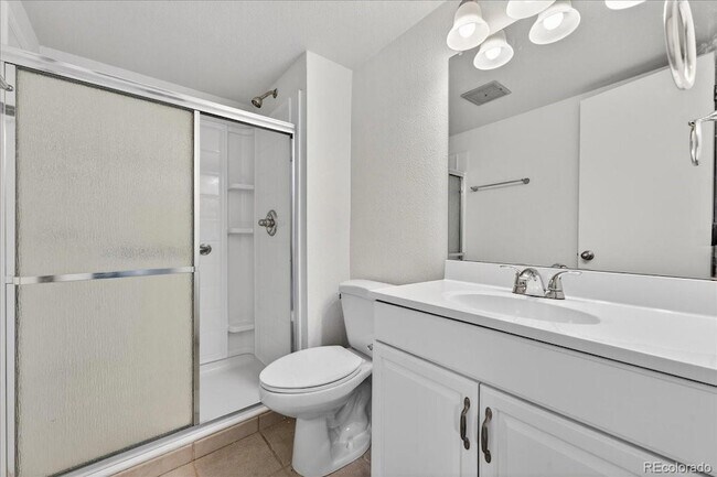 Building Photo - 2499 S Xanadu Way