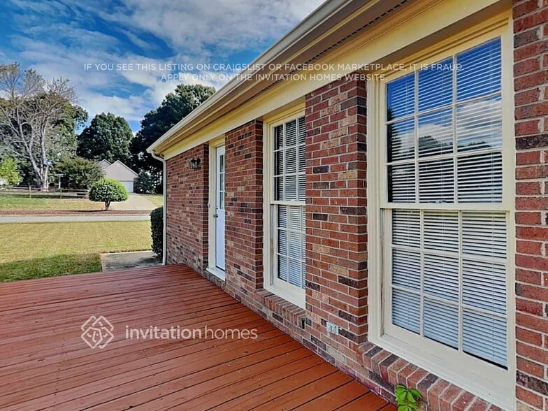 Building Photo - 9317 Blair Rd