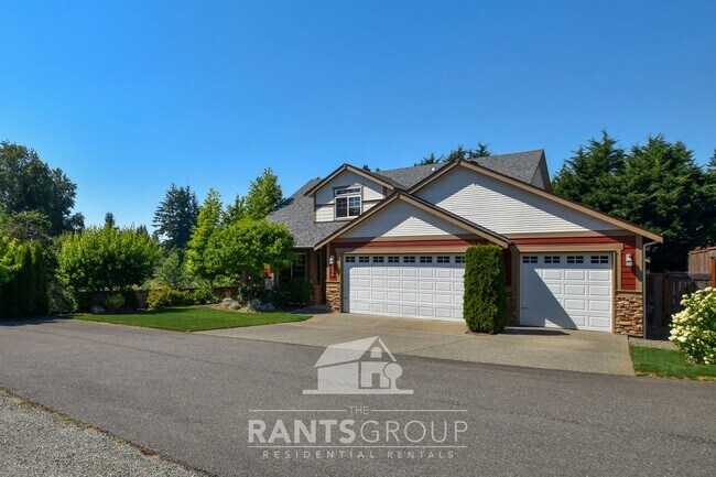 Primary Photo - Beautiful Home in Hawks Prairie