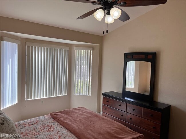 Building Photo - 2741 Sungold Dr