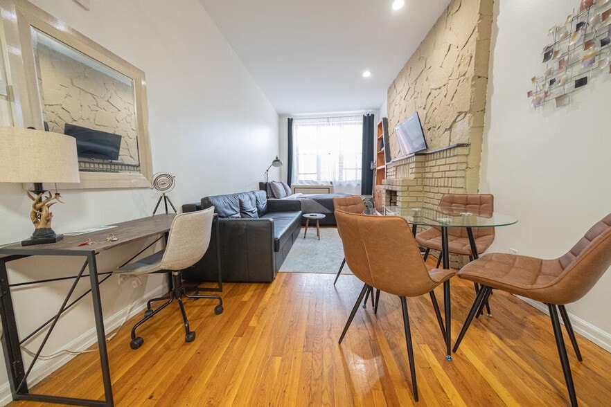 Building Photo - 28-30 West 86th Street-SI ID1031987P