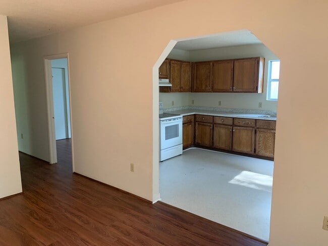 Building Photo - Apply Today! First Month Rent Free