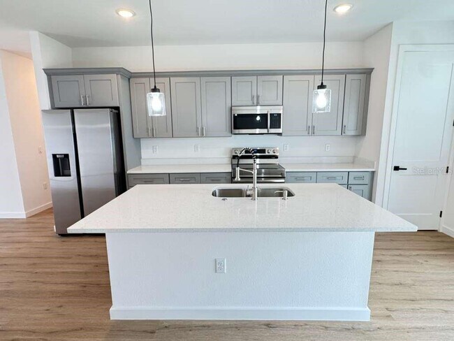 Building Photo - 6807 SW 153rd Pl Rd