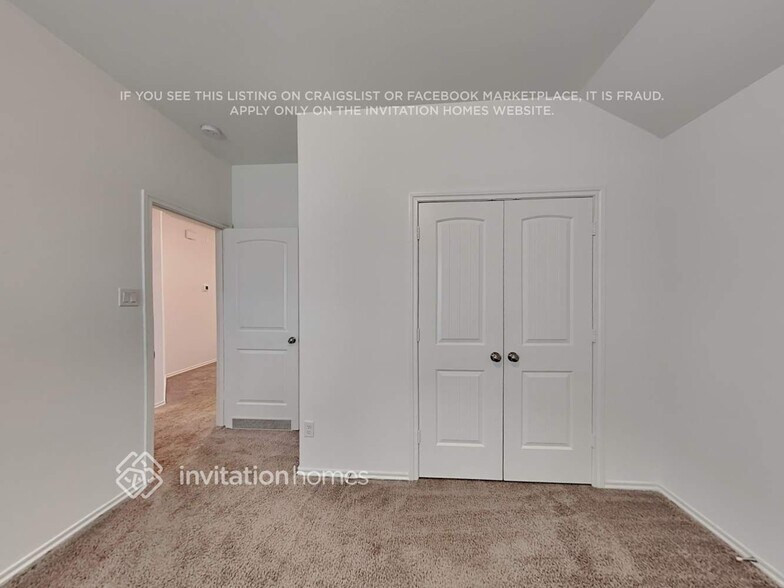 Building Photo - 23839 Via Camino Ln