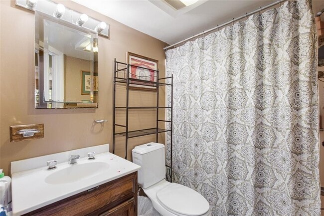 Building Photo - 74 3rd St