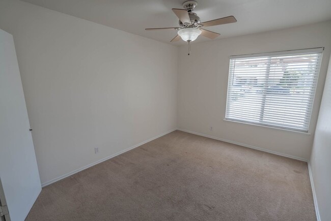 Building Photo - Single Story 3 Bedroom Home for Rent in Ca...