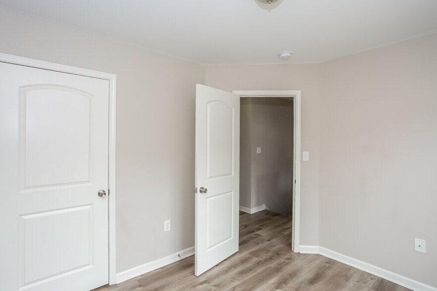 Building Photo - 149 High Bluff Cir