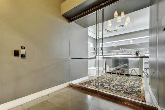 Building Photo - 210 Lavaca St