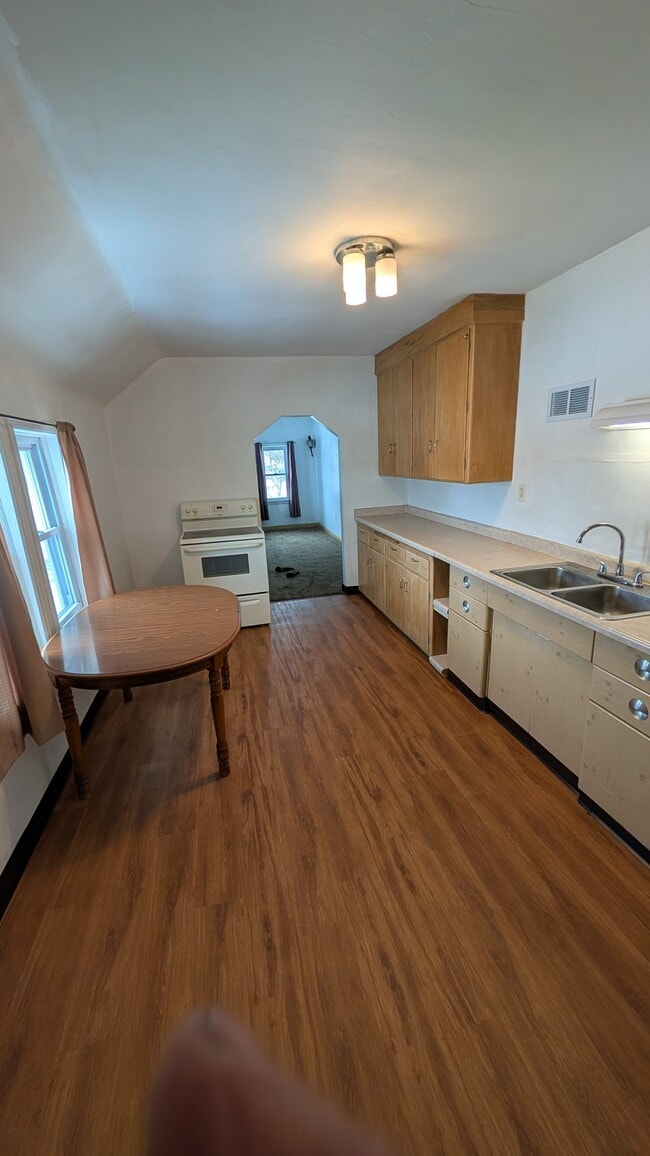 Building Photo - Grange