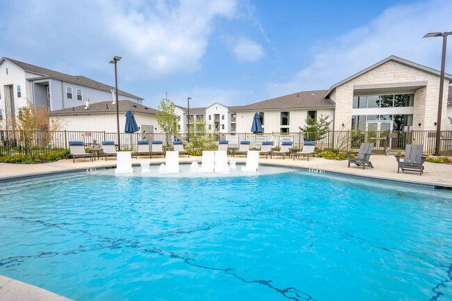 Building Photo - 8110 Blue Goose Rd