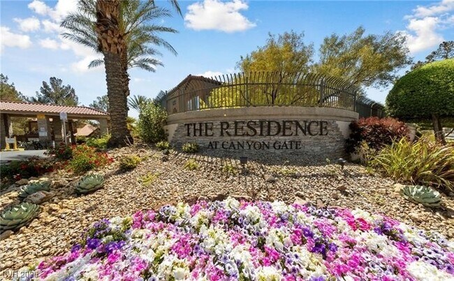 Building Photo - 2200 S Fort Apache Rd