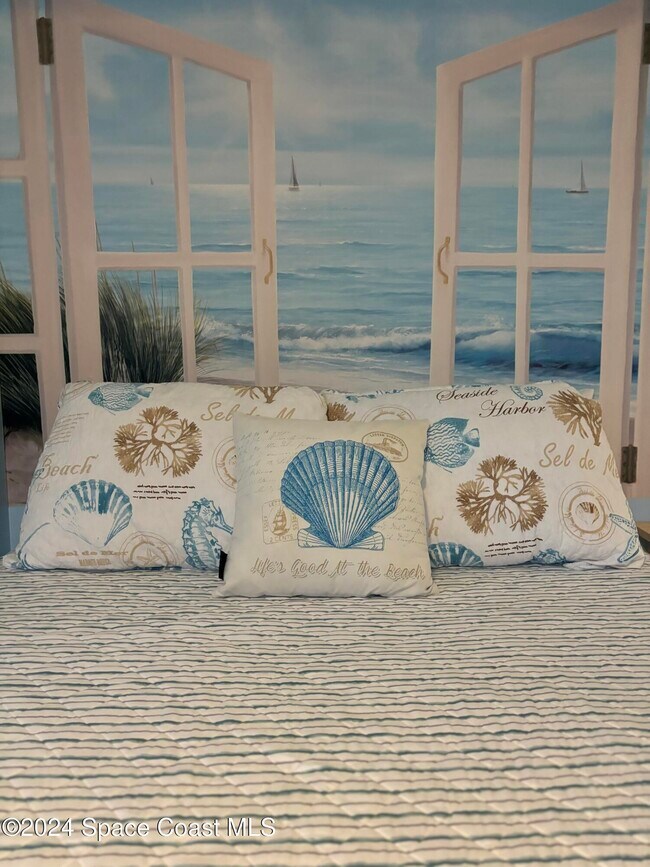 Building Photo - 419 Madison Ave