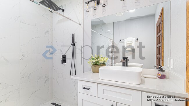 Building Photo - 6508 June Dr