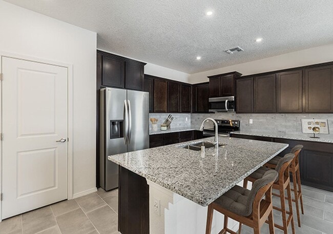 Building Photo - NEW HOME IN MESA DEL SOL