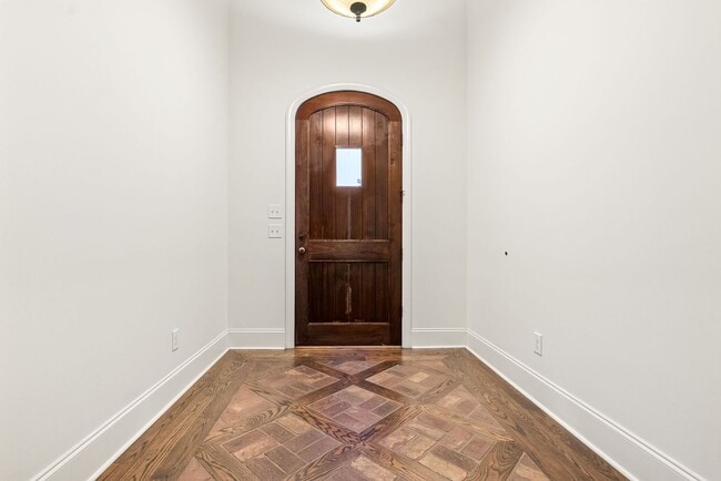 Building Photo - 1101 Blackman Cir