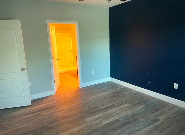 Building Photo - 15450 Trinity Fall Way