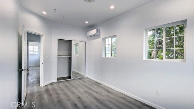 Building Photo - 1826 Front St