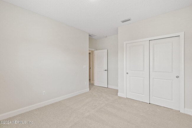 Building Photo - 120 Elm Br Rd