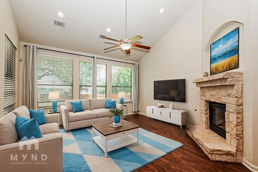 Building Photo - 5501 Sendero Springs Dr