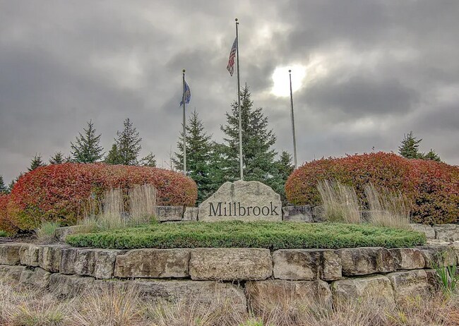 Building Photo - 3582 White Pine Way