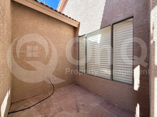 Building Photo - 1445 S Park Grove Cir