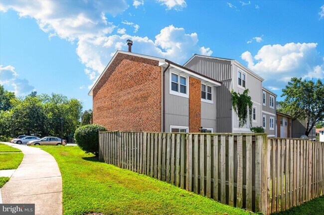 Building Photo - 6309 Arwen Ct