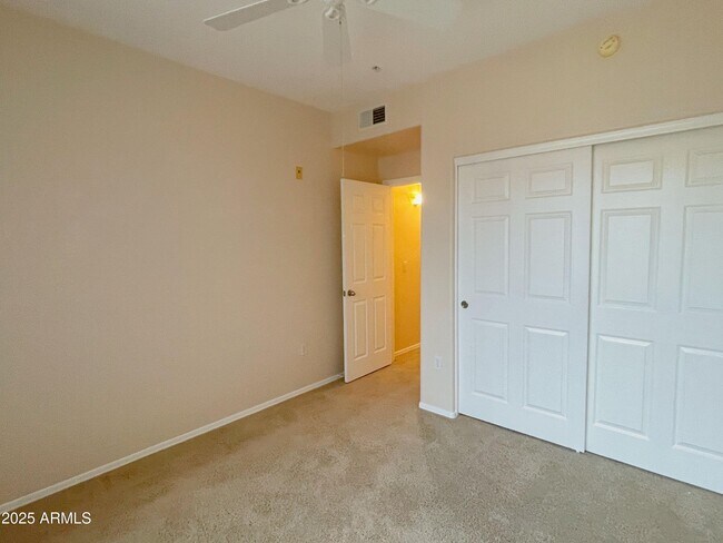 Building Photo - 20100 N 78th Pl